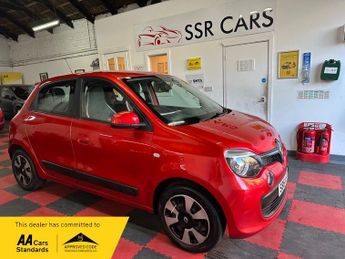 Renault Twingo 1.0 SCe Play Hatchback 5dr Petrol Manual Euro 5 (70 ps)