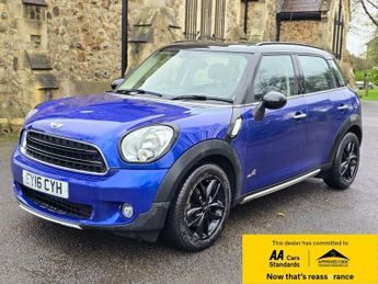 MINI Countryman COOPER D ALL4