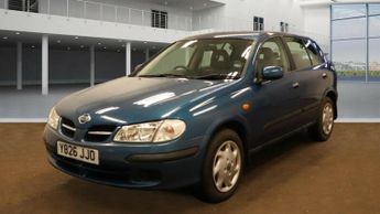 Nissan Almera SE