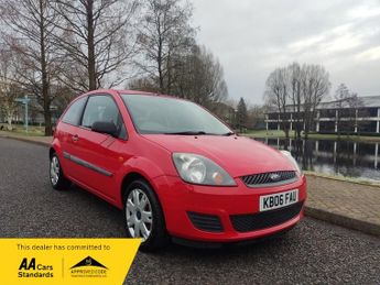 Ford Fiesta 1.6 Style Climate Hatchback 3dr Petrol Automatic (176 g/km, 99 b