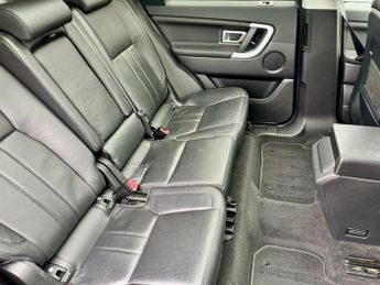 Land Rover Discovery Sport TD4 HSE