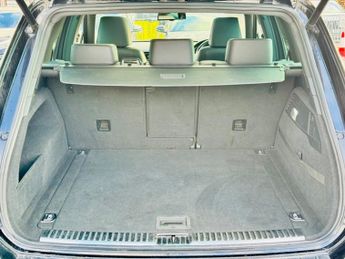 Volkswagen Touareg V6 R-LINE TDI BLUEMOTION TECHNOLOGY