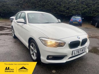 BMW 118 1.5 118i SE Hatchback 5dr Petrol Auto Euro 6 (s/s) (136 ps)