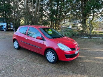 Renault Clio 1.2 16v Expression 3dr