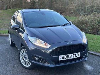 Ford Fiesta 1.0T EcoBoost Titanium Euro 5 (s/s) 5dr