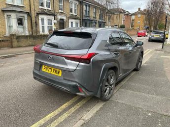 Lexus UX 2.0 250h F Sport E-CVT Euro 6 (s/s) 5dr