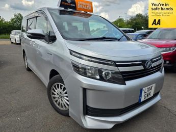 Toyota Voxy 1.8 Hybrid Automatic 7 Seats Leather Roof LED TV