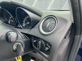 Ford Fiesta 1.0T EcoBoost Zetec Powershift Euro 6 5dr