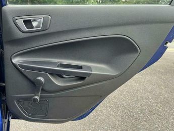 Ford Fiesta 1.0T EcoBoost Zetec Powershift Euro 6 5dr