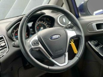 Ford Fiesta 1.0T EcoBoost Zetec Powershift Euro 6 5dr
