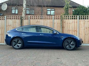 Tesla Model 3 Standard Range Plus Saloon 4dr Electric Auto RWD (241 bhp)