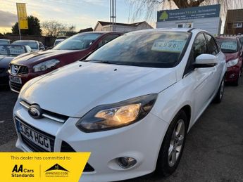 Ford Focus ZETEC NAVIGATOR