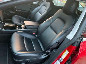 Tesla Model 3 (Dual Motor) Long Range Auto 4WDE 4dr