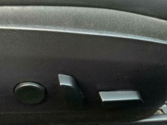 Tesla Model 3 (Dual Motor) Long Range Auto 4WDE 4dr