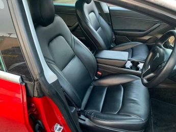 Tesla Model 3 (Dual Motor) Long Range Auto 4WDE 4dr