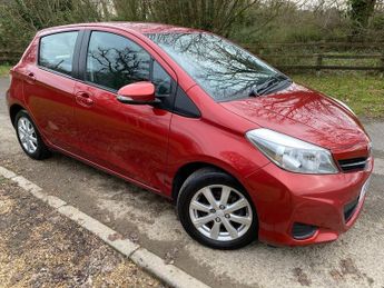 Toyota Yaris VVT-I TR !! ULEZ COMPLIANT - NEW MOT - FULL SERVICE HISTORY - GR