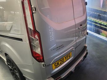Ford Transit Custom 300 LIMITED DCIV ECOBLUE