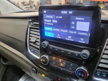 Ford Transit Custom 300 LIMITED DCIV ECOBLUE