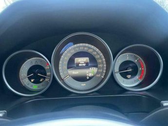 Mercedes-Benz E Class 2.1 E220 BlueTEC SE G-Tronic+ Euro 6 (s/s) 4dr
