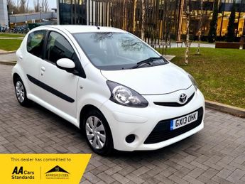 Toyota AYGO 1.0 VVT-i Ice Hatchback 5dr Petrol Manual Euro 5 (67 ps)