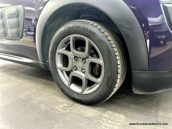 Citroen C4 Cactus 1.2 PURETECH FEEL S/S [REVERSE CAMERA]