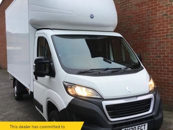 Peugeot Boxer 2.2 BlueHDi 335 Built for Business Luton 3dr Diesel Manual L4 Eu