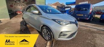 Renault Zoe GT Line + R135 EV50 100kw Rapid Charge 52kWh 5dr, 1 OWNER