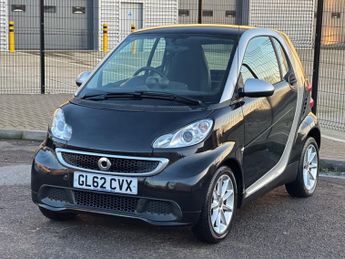 Smart ForTwo 1.0 MHD Passion Coupe 2dr Petrol SoftTouch Euro 5 (s/s) (71 bhp)