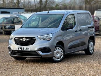 Vauxhall Combo L1H1 2300 SPORTIVE S/S