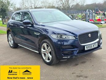 Jaguar F-Pace PORTFOLIO AWD