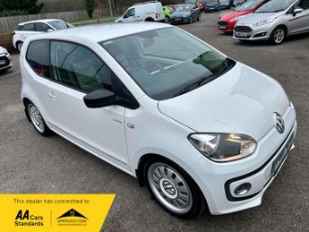 Volkswagen Up UP WHITE £20 TAX+GROUP 2E INS+NAV+B/TOOTH