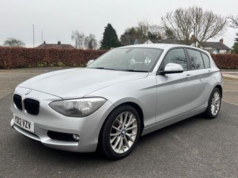 BMW 118 118i SE