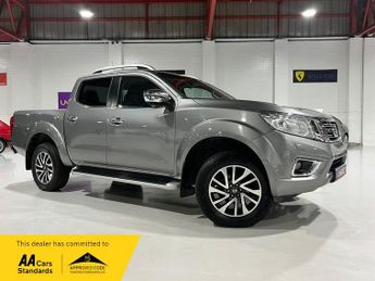 Nissan Navara 2.3 dCi Tekna 4WD Euro 6 (s/s) 4dr