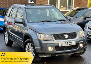 Suzuki Grand Vitara 2.0 X-EC 4x4 auto (2 FORMER KEEPERS+10 SERVICES)