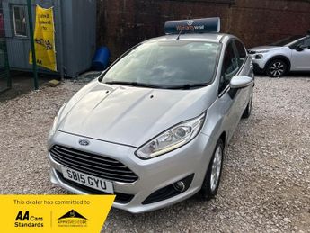 Ford Fiesta 1.0T EcoBoost Zetec Euro 6 (s/s) 5dr