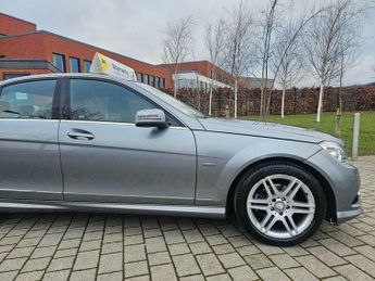 Mercedes-Benz C Class 1.8 C180 BlueEfficiency Sport Auto Euro 5 4dr