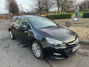 Vauxhall Astra 1.6i Excite Euro 6 5dr