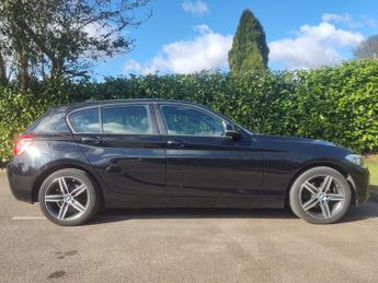 BMW 1 SERIES 118d SPORT