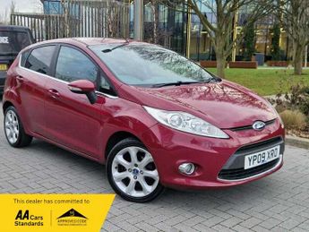 Ford Fiesta 1.4 Titanium Hatchback 5dr Petrol Manual (133 g/km, 94 bhp)