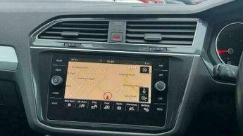 Volkswagen Tiguan 2.0 TDI Match SUV 5dr Diesel DSG 4Motion Euro 6 (s/s) (150 ps)