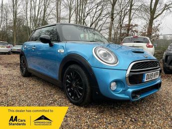 MINI Hatch 2.0 Cooper S Classic Steptronic Euro 6 (s/s) 3dr