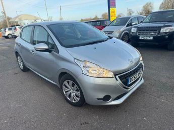 Peugeot 208 1.2 VTi Access+ Euro 5 5dr