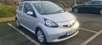 Toyota AYGO 1.0 VVT-i + MultiMode Euro 4 3dr