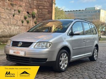 Volkswagen Touran TDI SE 7STR