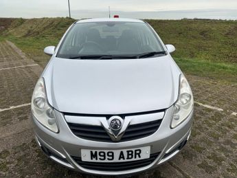 Vauxhall Corsa 1.4i 16v Design Hatchback 5dr Petrol Automatic (a/c) (166 g/km, 