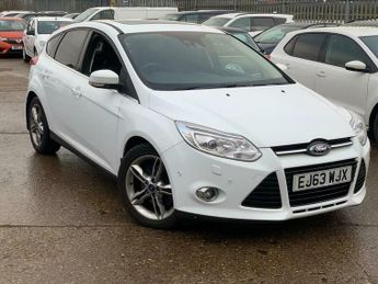 Ford Focus 1.6T EcoBoost Titanium X Euro 5 (s/s) 5dr