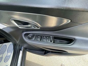Vauxhall Mokka SE