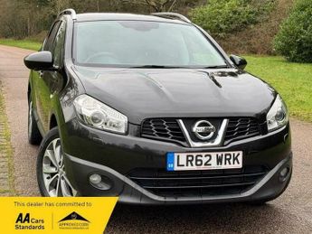 Nissan Qashqai 1.6 dCi Tekna SUV 5dr Diesel Manual 2WD Euro 5 (AVM) (130 ps)