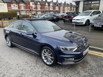 Volkswagen Passat R LINE TDI BLUEMOTION TECHNOLOGY DSG