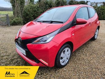 Toyota AYGO VVT-I X-PLAY